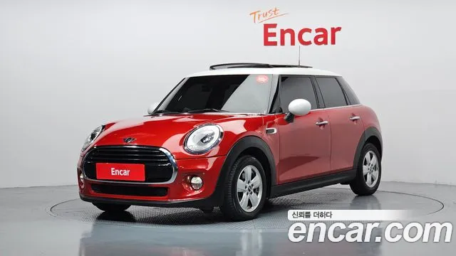 MINI Cooper D 5 Base 3