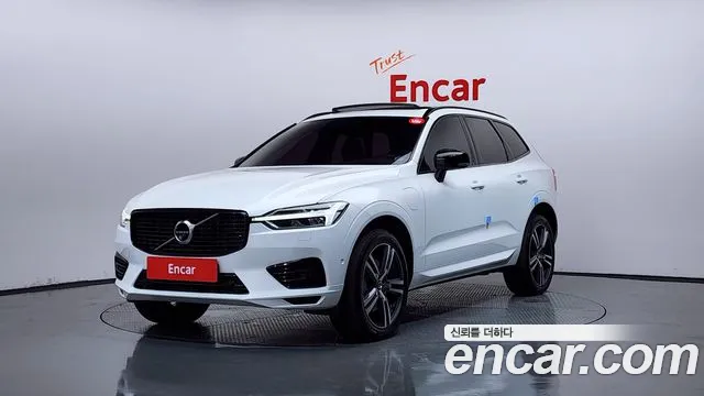 Volvo XC60 2 T8 R-