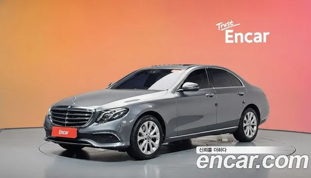 Mercedes-Benz E- W213 E220d 4MATIC Exclusive