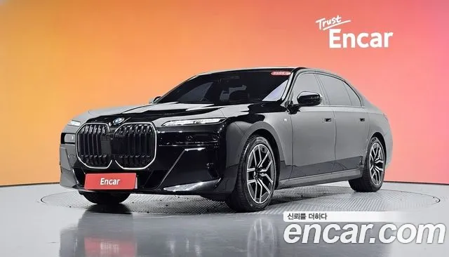 BMW 7 (G70) 740i xDrive M Limited