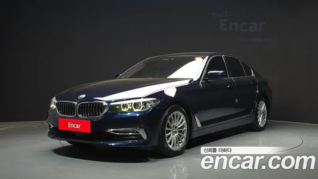 BMW 5 (G30) 520i