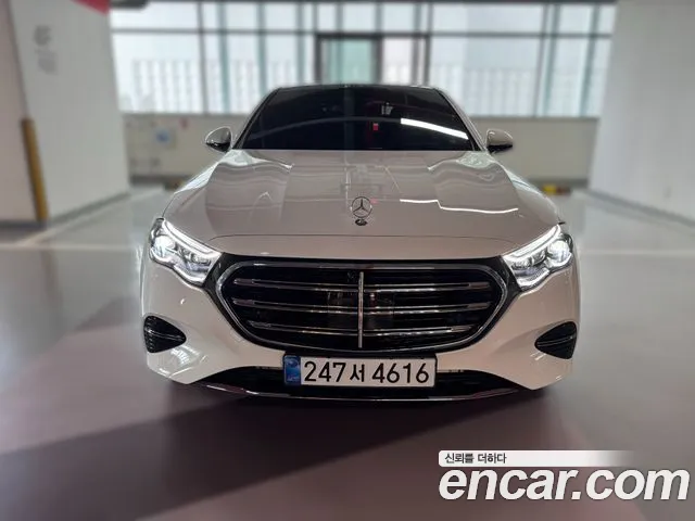 Mercedes-Benz E- W214 E300 4MATIC Exclusive