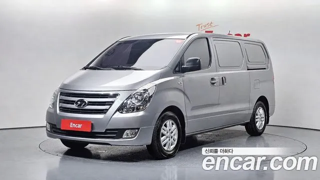 Hyundai Grand Starex 3