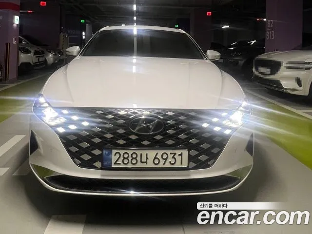 Hyundai The New Grandeur IG Hybrid