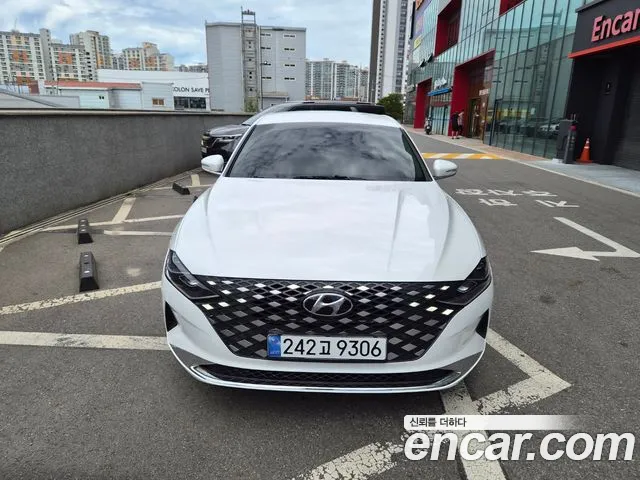 Hyundai The New Grandeur IG 3.0 LPi