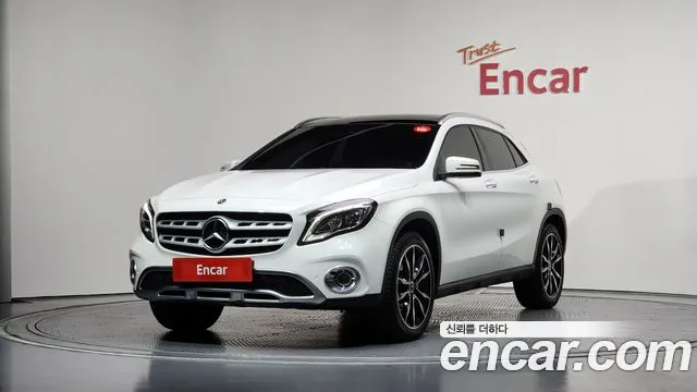 Mercedes-Benz GLA- X156 GLA250 4MATIC