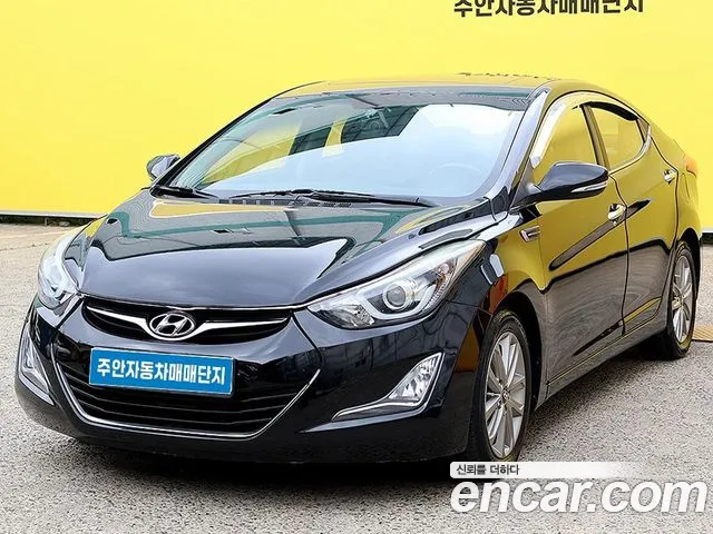 Hyundai The New Avante 1.6 VGT Base