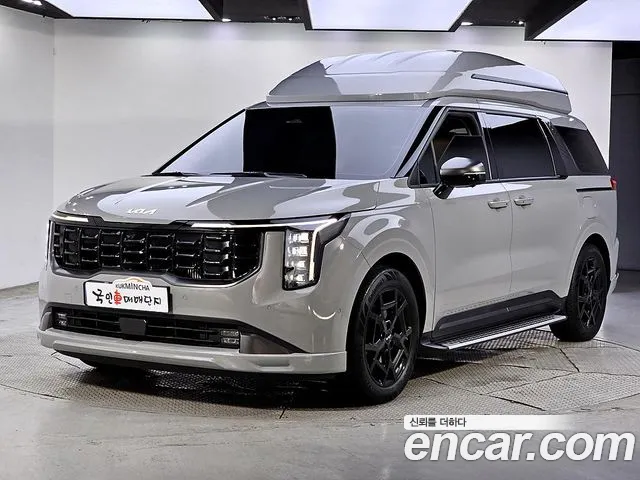 Kia The New Carnival 4 HEV 9