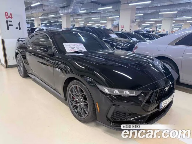 Ford Mustang 7 5.0 GT Premium