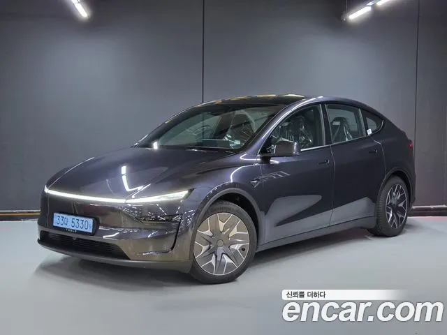 Tesla Y L AWD