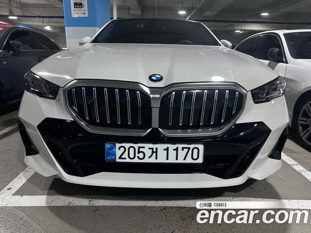 BMW 5 (G60) 520i M