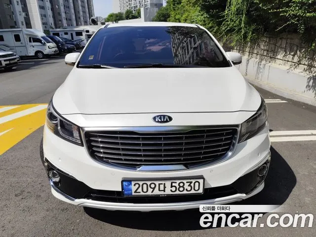 Kia All New Carnival 9 Prestige