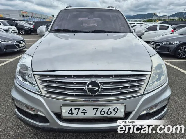 KG Mobility(SsangYong) Rexton W 2.0 2WD RX7