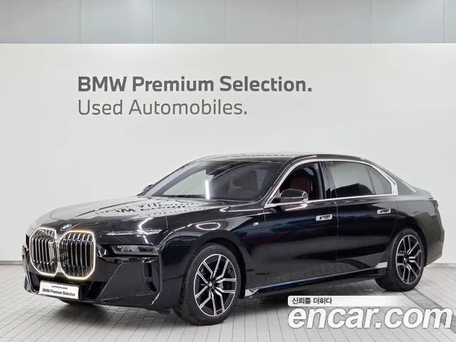 BMW 7 (G70) 740i xDrive M