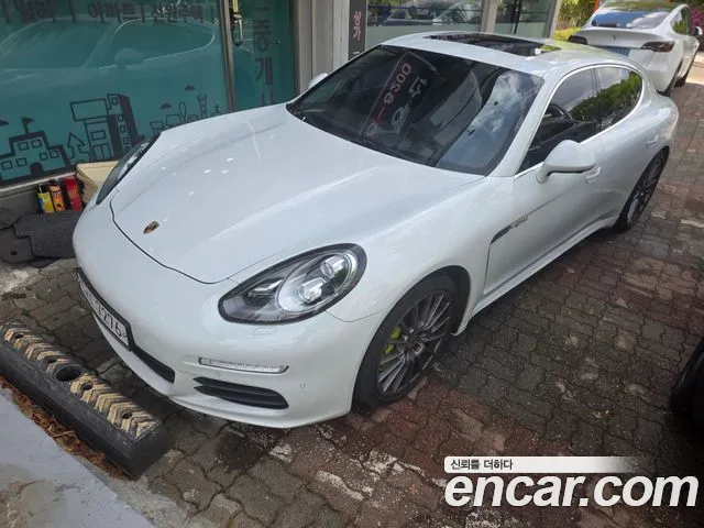 Porsche Panamera 3.0 S E-Hybrid 970