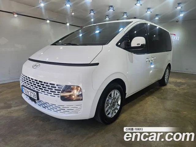 Hyundai Staria HEV 1.6 11