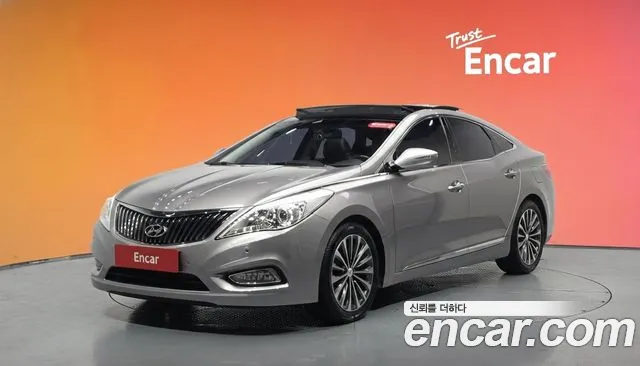 Hyundai Grandeur HG HG240