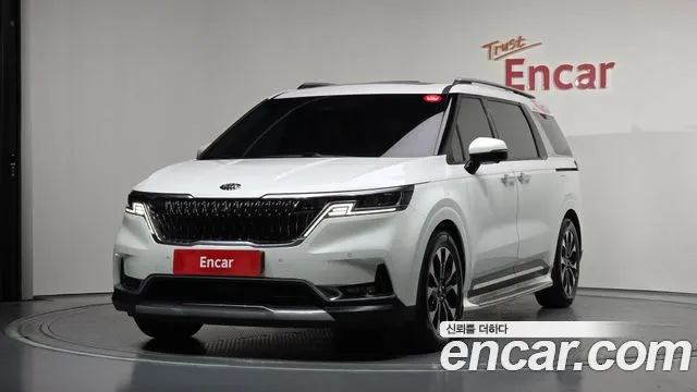 Kia Carnival 4 Gasoline 9 Signature