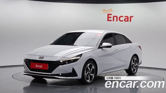 Hyundai Avante Hybrid (CN7)