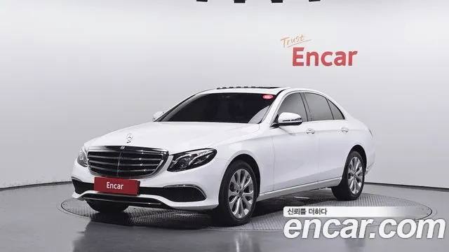 Mercedes-Benz E- W213 E220d 4MATIC Exclusive
