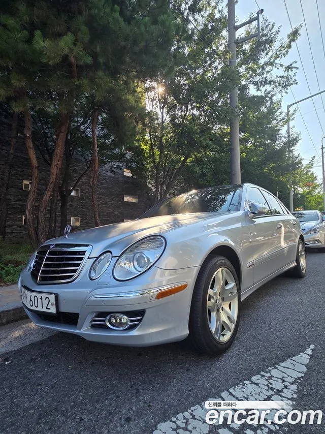 Mercedes-Benz E- W211 E350 4MATIC
