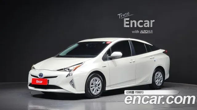 Toyota Prius 4 1.8 E