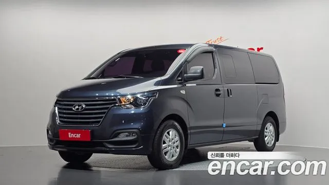 Hyundai The New Grand Starex 5