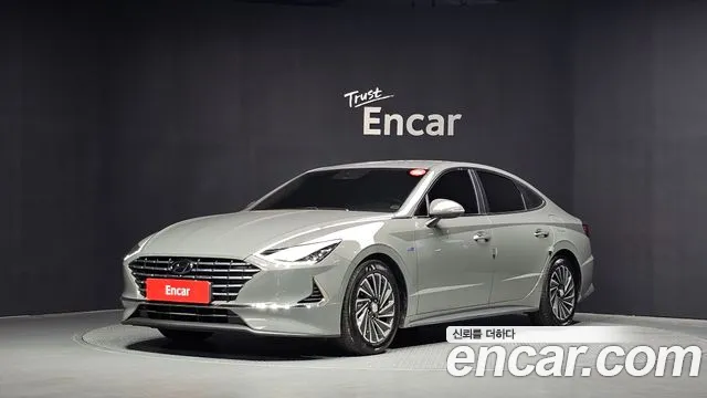 Hyundai Sonata Hybrid (DN8) Inspiration