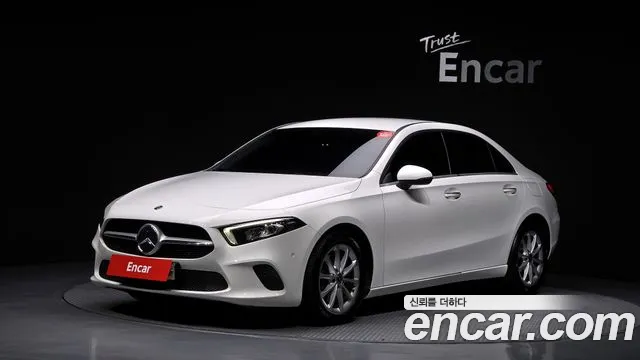 Mercedes-Benz A- W177 A220