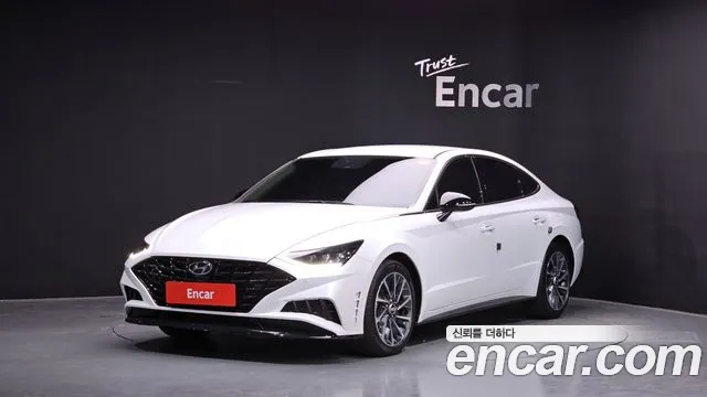 Hyundai Sonata (DN8) 2.0 Premium