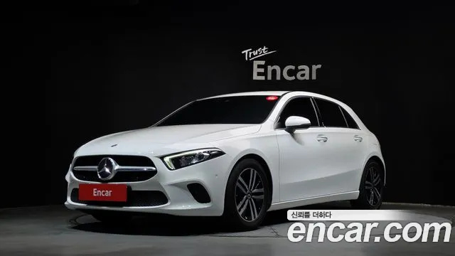 Mercedes-Benz A- W177 A220