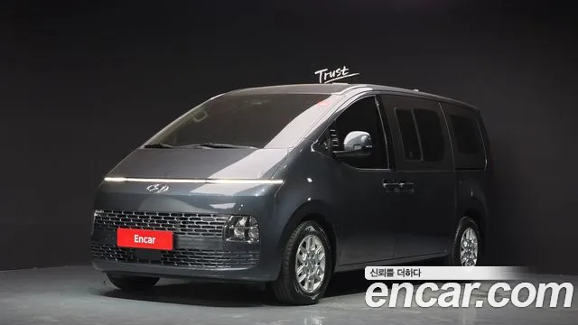 Hyundai Staria 5