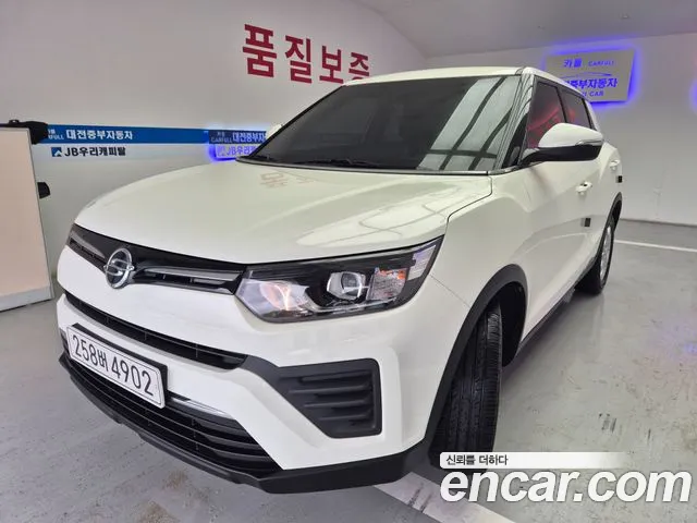 KG Mobility(SsangYong) Tivoli Gasoline 1.5 2WD V1