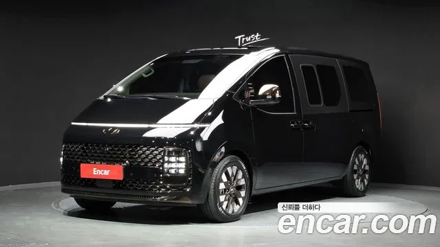 Hyundai Staria 4WD 9 Inspiration