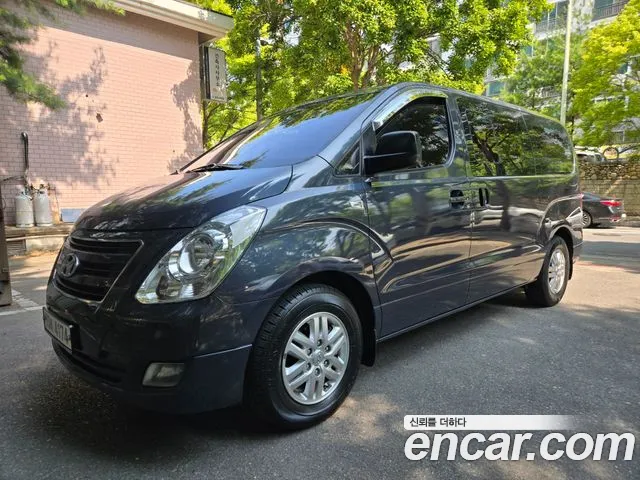 Hyundai Grand Starex 5