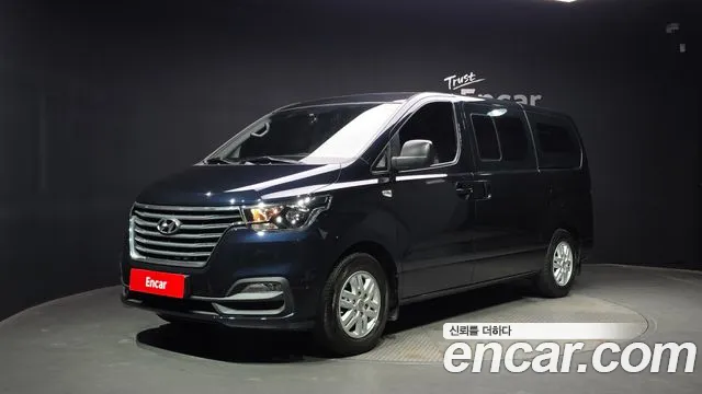 Hyundai The New Grand Starex 5