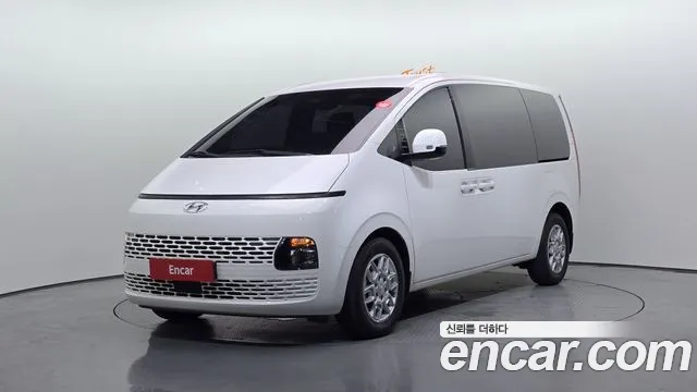 Hyundai Staria 5