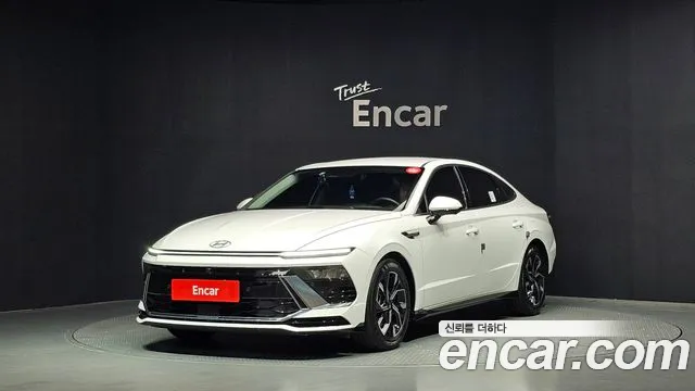 Hyundai Sonata (DN8) 2.0 Exclusive
