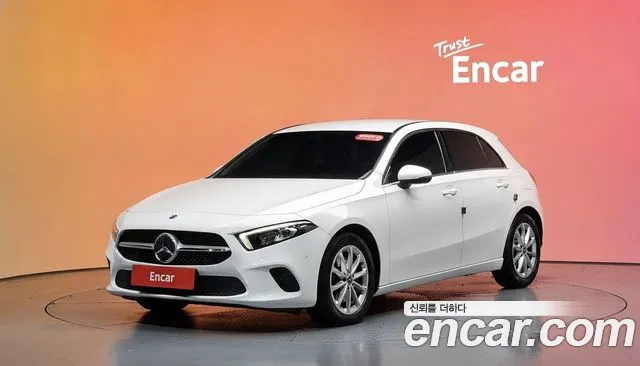 Mercedes-Benz A- W177 A220