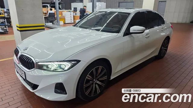 BMW 3 (G20) 320i