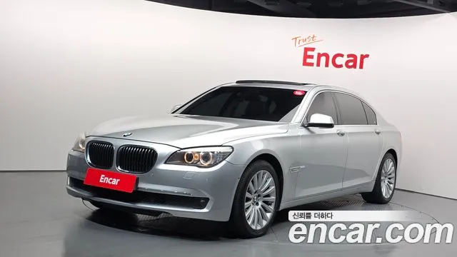 BMW 7 (F01) 740Li