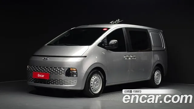 Hyundai Staria 5