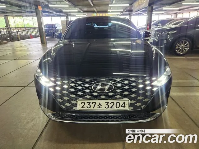 Hyundai The New Grandeur IG 3.0 LPi