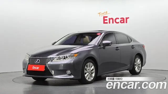 Lexus ES300h XV60
