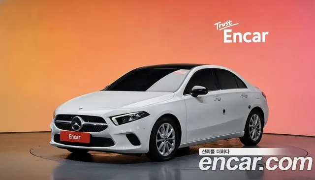 Mercedes-Benz A- W177 A220