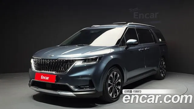 Kia Carnival 4 Gasoline 9 Signature