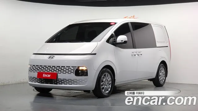 Hyundai Staria L3.5 5