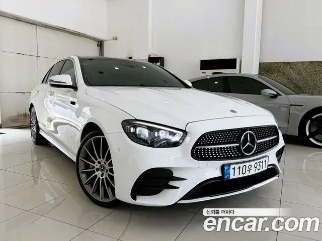 Mercedes-Benz E- W213 E350 4MATIC AMG Line