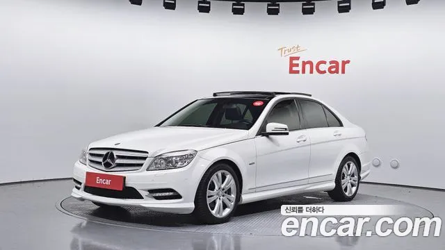 Mercedes-Benz C- W204 C200 CGI