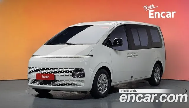Hyundai Staria 5